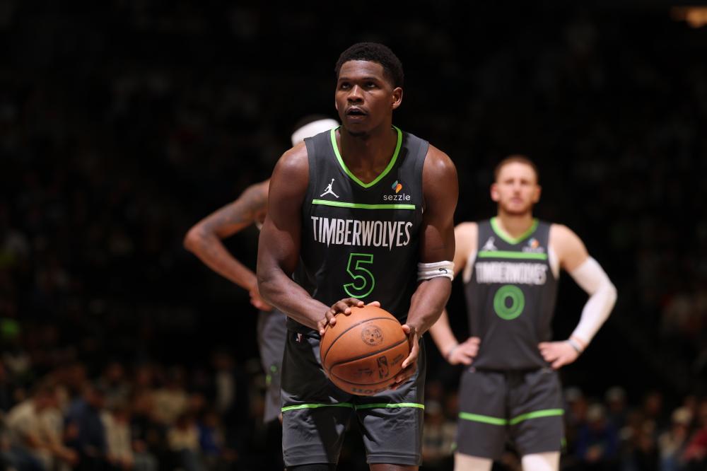 焦点大战辽宁VS山东!杨鸣面临严峻考验,一问题需引起高度重视.