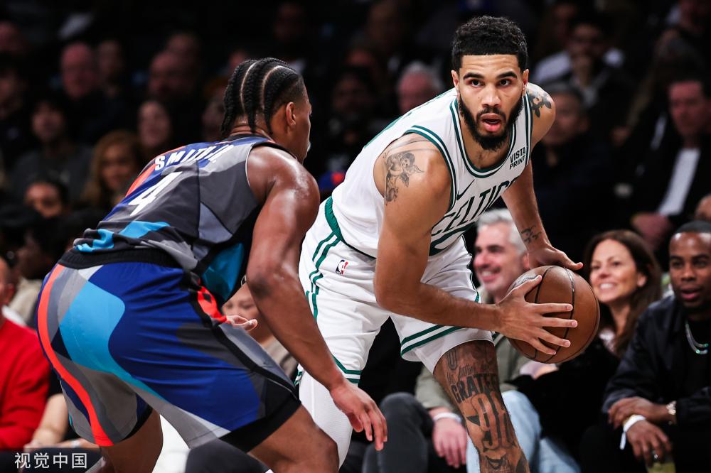 国家队首秀达成！惠森：我感觉自己表现不差 荷兰球迷嘘声与我无关